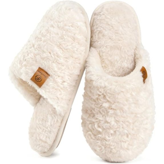 EverFoams Women's Fuzzy Slip-On Slippers